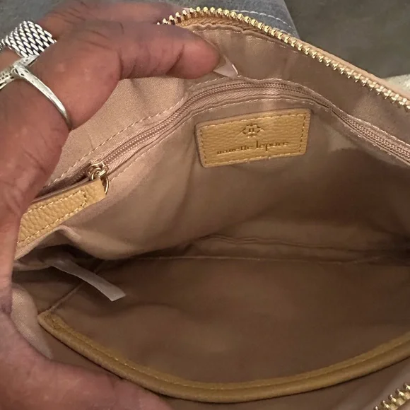 Nanette Lepore Woven Tan and Cream Wristlet  11x7.5x2” - Picture 5 of 5